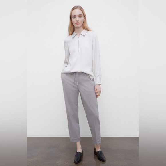 Club Monaco wool blend gray elastic waist dress pant. Size 8 - Picture 2 of 6